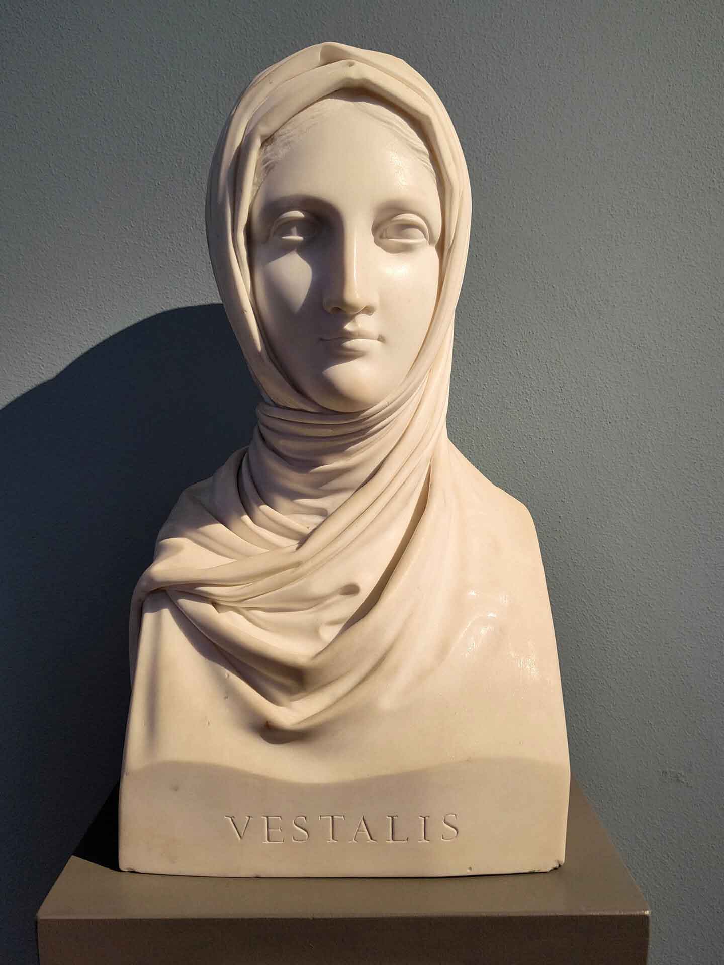 Antonio Canova, Vestale